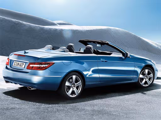 Cabriolet Roadster Puzzle logo